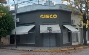AVANZA LA INVESTIGACIÓN POR EL ROBO EN CISCO EN PLENO CENTRO