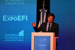 MILEI SOBRE ACUERDO CON FMI: «LA TIENEN ADENTRO»
