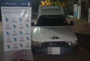 DETIENEN A SUJETO QUE CIRCULABA EN CAMIONETA CON PEDIDO DE SECUESTRO