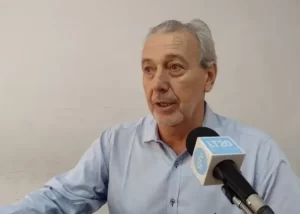LA INTERNA LIBERTARIA ESTALLA EN DIFERENTES LOCALIDADES