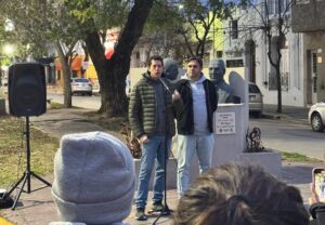 NUTRIDO ACTO EN HOMENAJE A EVA PERÓN: DIRIGENCIA MOVILIZADA