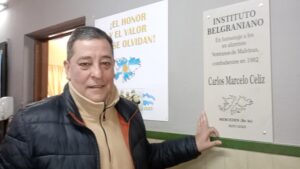HOMENAJE AL VETERANO DE GUERRA MARCELO CELIZ EN SU ESCUELA PRIMARIA