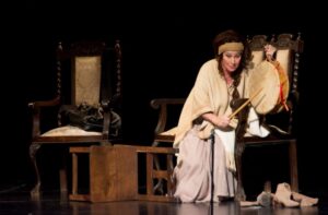 LUISA KULIOK EN EL TEATRO ARGENTINO CON LA OBRA «JUANA VIVE»