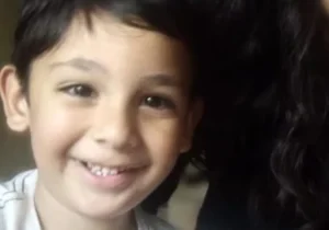 ACTIVAN ALERTA SOFÍA POR NIÑO DESAPARECIDO EN CÓRDOBA TRAS DOBLE FEMICIDIO