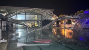 FUERTE TEMPORAL EN EL CENTRO BONAERENSE: GRANIZO Y VOLADURA DE TECHOS