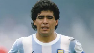 CURIOSIDADES DEL 30 DE OCTUBRE: 65 AÑOS ATRÁS NACÍA DIEGO ARMANDO MARADONA