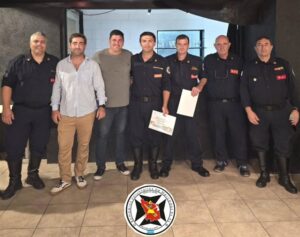 BOMBEROS DE MERCEDES CERRÓ EL AÑO CON ACTO DE DISTINCIONES Y CAMARADERÍA