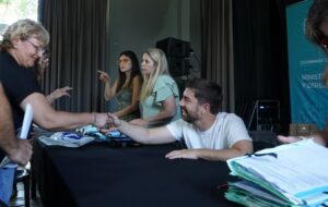 FIRMA DE ESCRITURAS DE VIVIENDA: 50 FAMILIAS BENEFICIADAS