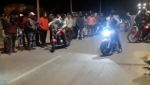 PICADAS ILEGALES EN GILES: JOVEN EN TERAPIA TRAS GRAVE CAÍDA Y SIN CASCO