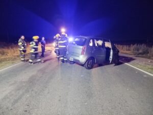 FUERTE CHOQUE FRONTAL EN RUTA 5 ENTRE UN AUTO Y UN CAMIÓN