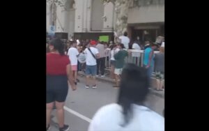 NUTRIDA MOVILIZACIÓN EXIGIÓ «PERPETUA» A IMPLICADOS EN ASESINATO DE BRIAN