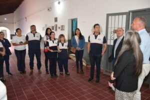 CAMPAÑA SEAMOS MÁS ÚTILES: ALL BOYS SOLIDARIO ENTREGÓ 2000 MOCHILAS EN EL PAÍS