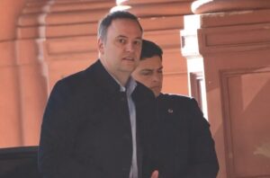 BAJO LA LUPA: ADORNI COMPRÓ UN DEPARTAMENTO EN CABALLITO CON UNA HIPOTECA PRIVADA