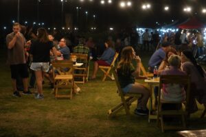 SAN PATRICIO: UNA MULTITUD CELEBRÓ LA PRODUCCIÓN CERVECERA EN LA TROCHA