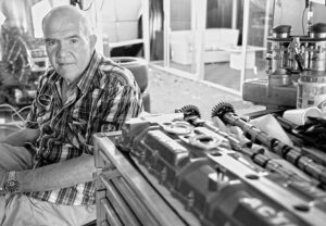 EL «OBISPO» PROFETA EN SU TIERRA: EMOTIVO HOMENAJE A SATRIANO EN CHIVILCOY