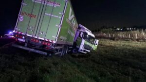 TRÁGICO SINIESTRO EN RUTA 5: UN MÉDICO PERDIÓ LA VIDA TRAS CHOCAR CON UN CAMIÓN