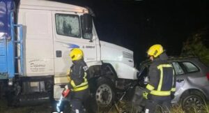 RUTA 5: UNA PERSONA PERDIÓ LA VIDA EN UN CHOQUE FRONTAL BAJO LA LLUVIA