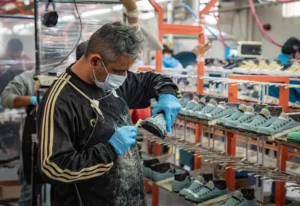 JOHN FOOS CIERRA SU PLANTA E IMPORTARÁ SU PRODUCCIÓN DESDE CHINA