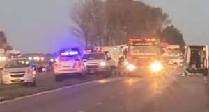 TRAGEDIA EN RUTA 3: CINCO FALLECIDOS EN VIOLENTO CHOQUE FRONTAL