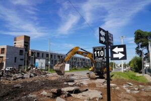 EL MUNICIPIO REACTIVÓ CON FONDOS PROPIOS LA OBRA DE LA ROTONDA EN ACCESO SUR