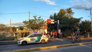 VIOLENCIA EN FÚTBOL JUVENIL: UN HERIDO Y CORRIDAS TRAS PARTIDO DE TROCHA Y VÉLEZ