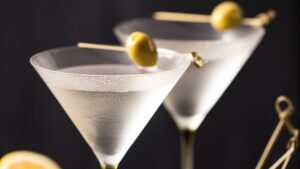 CURIOSIDADES DEL 19 DE JUNIO: DÍA INTERNACIONAL DEL MARTINI
