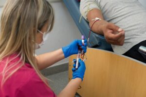 ABREN PREINSCRIPCIÓN EN TECNOLOGÍA DE SALUD PARA HEMOTERAPIA EN EL DUBARRY